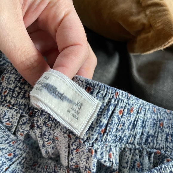 Abercrombie & Fitch| Boho Wide Leg Cropped Pants, Size XS•••Geometric Pattern - Picture 9 of 13